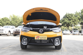 2017款风神AX4 1.6L手动潮尚型