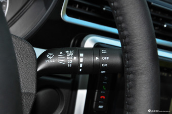 2018款海马S5青春版 1.6L自动豪华型