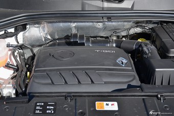 2016款宝沃BX7 2.0T自动两驱精英型 28T