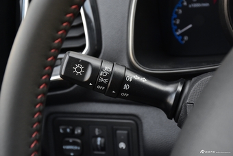 2017款长安CX70T 1.5T自动豪擎版