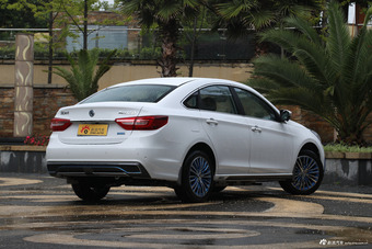 2019款风行S50 EV 旗舰型