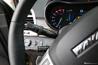 2017款哈弗H9 2.0T自动汽油尊贵型7座