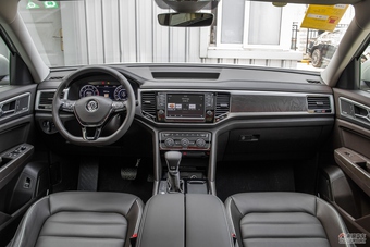 2017款途昂2.5T自动四驱至尊旗舰版530 V6图片