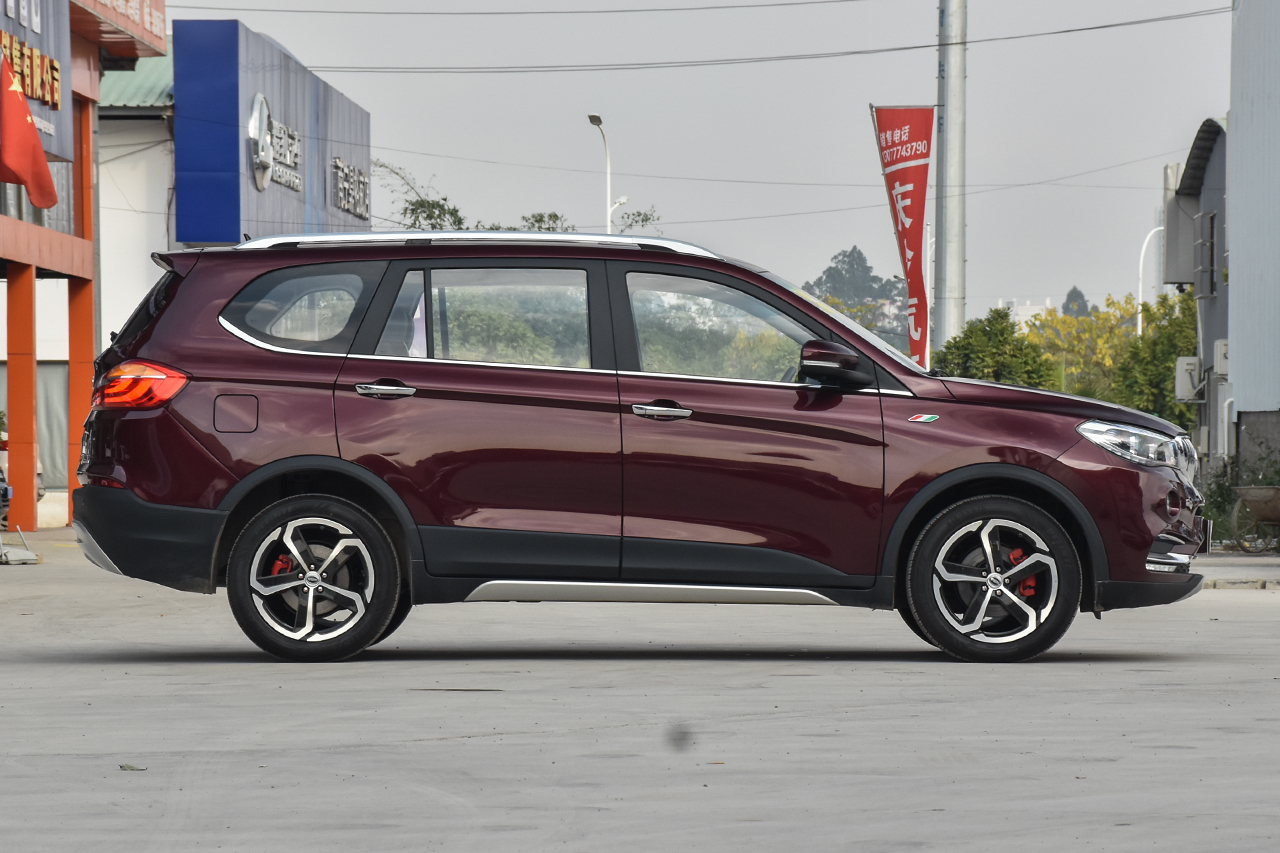 2017款斯威X7 1.5T自动智尊型