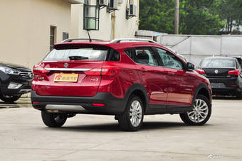 2016款风神AX3 1.5L自动尚酷型