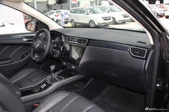 2017款风光580 1.5T手动豪华型