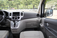 2016款NV200 1.6L自动豪华型
