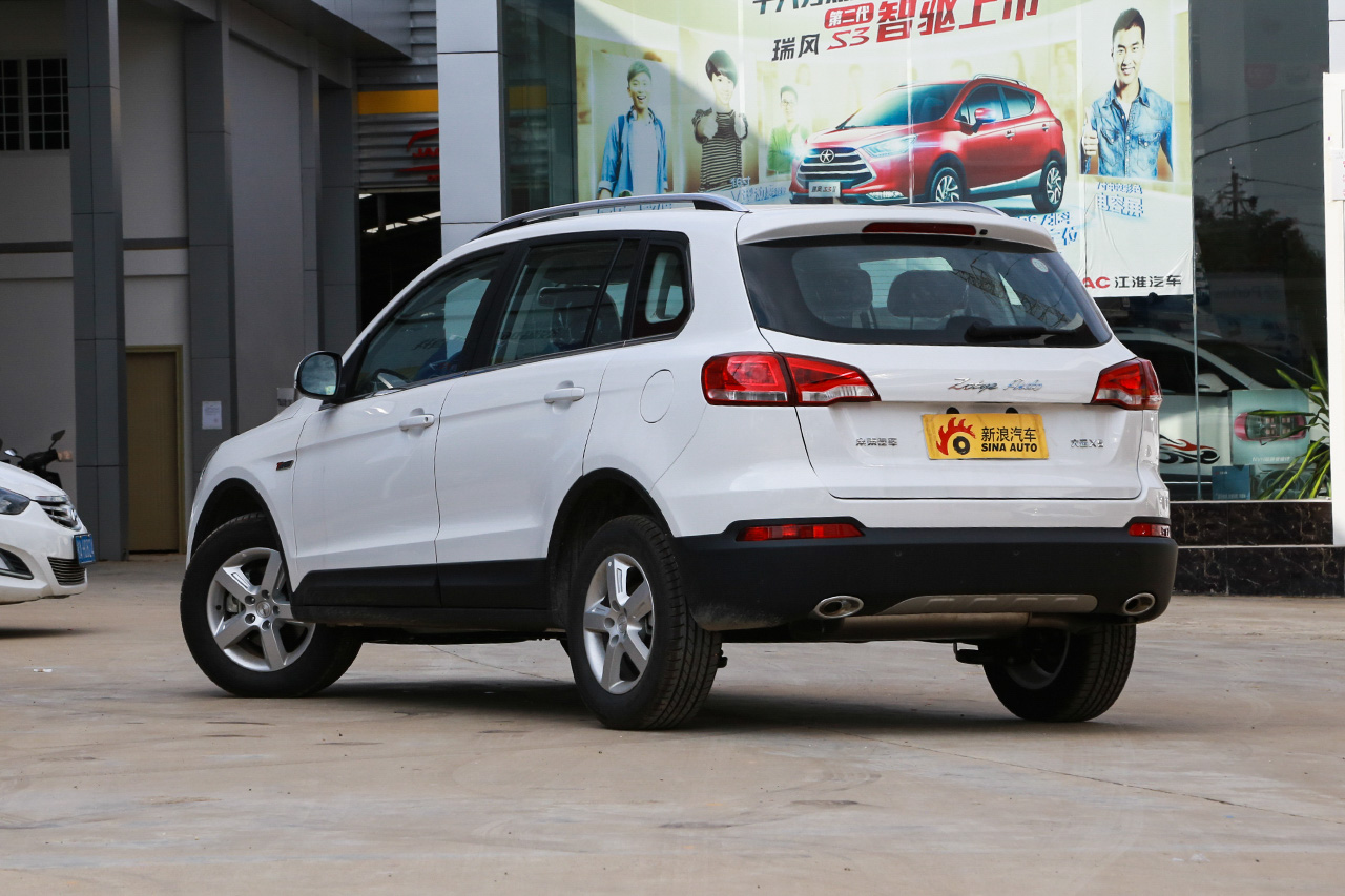 2016款大迈X5 1.5T手动豪华7座型 国五 萨丁白