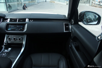 2017款揽胜运动版3.0自动V6 SC HSE