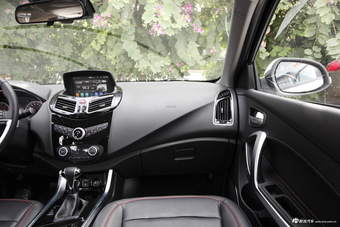 2018款海马S5 1.5T CVT旗舰型