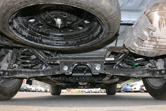 2018款瑞虎8 1.5T自动尊贵型 5座