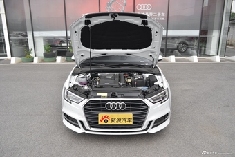 2018款奥迪A3 30周年型1.4T自动Sportback 35TFSI时尚型