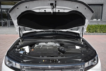 2017款哈弗H7L 2.0T自动两驱豪华型红标