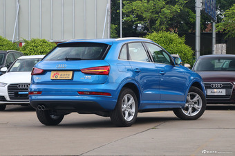 2017款奥迪Q3 2.0T自动35 TFSI时尚型 