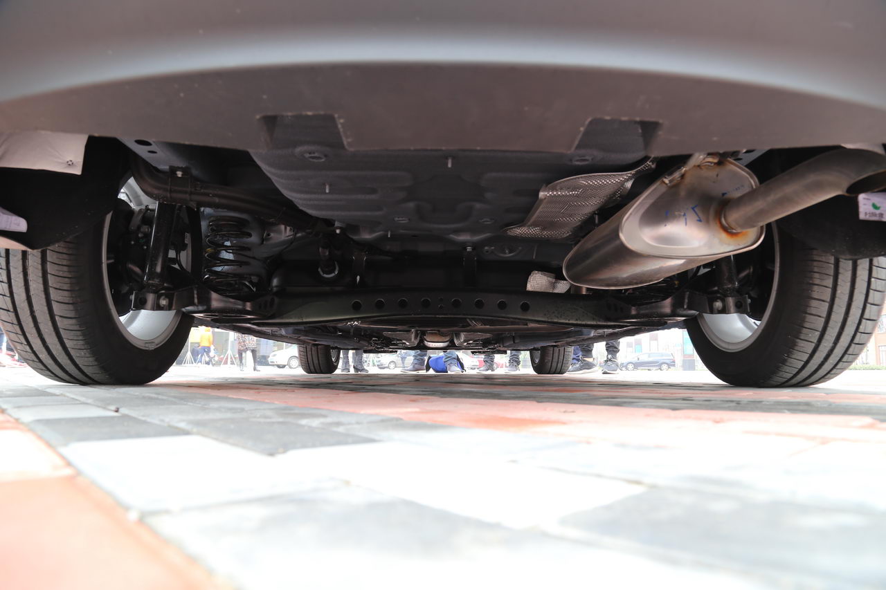 2017款荣威i6 1.0T互联网吞享版16T