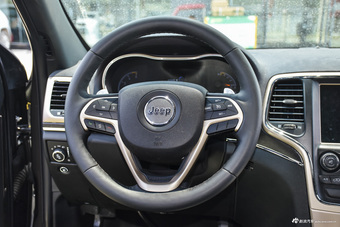 2016款大切诺基3.0TD自动柴油舒享导航版