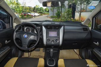 2015款启辰R50X 1.6L自动豪华版