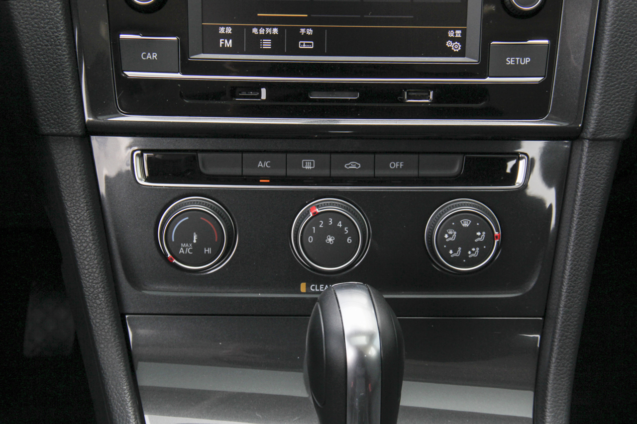 2018款高尔夫1.6L自动舒适型