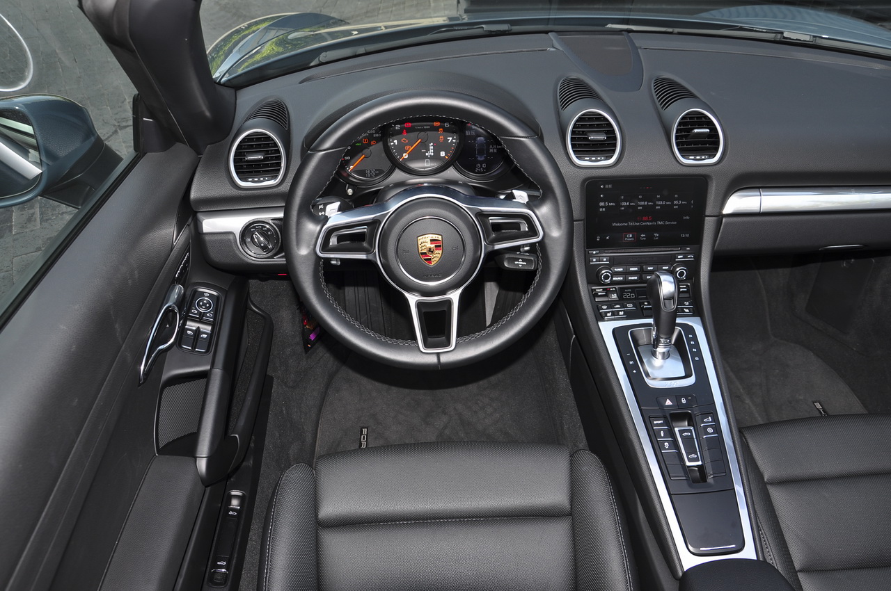 2016款保时捷718 Boxster 2.0T自动