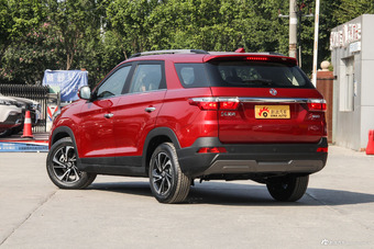 2018款风光S560 1.8L CVT尊贵型