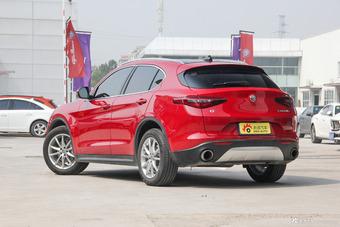  2017款Stelvio 2.0T 280HP自动豪华版