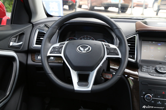 2017款幻速S6 1.5T自动乐享型