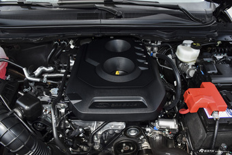 2016款撼路者2.0T自动四驱菁英版汽油