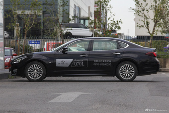 2015款英菲尼迪Q70L 2.5L悦享版