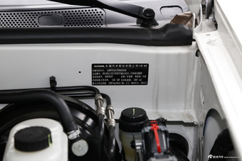 2016款哈弗H5 2.0T手动四驱精英型经典版