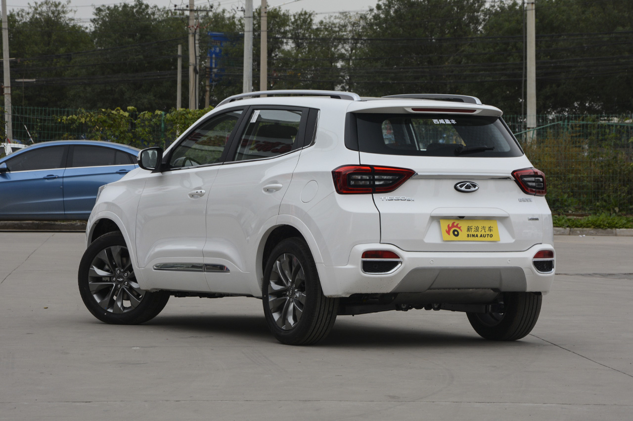 2017款瑞虎5x 1.5T手动精英型