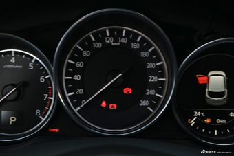 2017款马自达CX-5 2.5L自动两驱智尊型