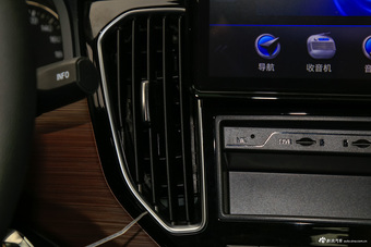 2016款森雅R7 1.6L手动智能型