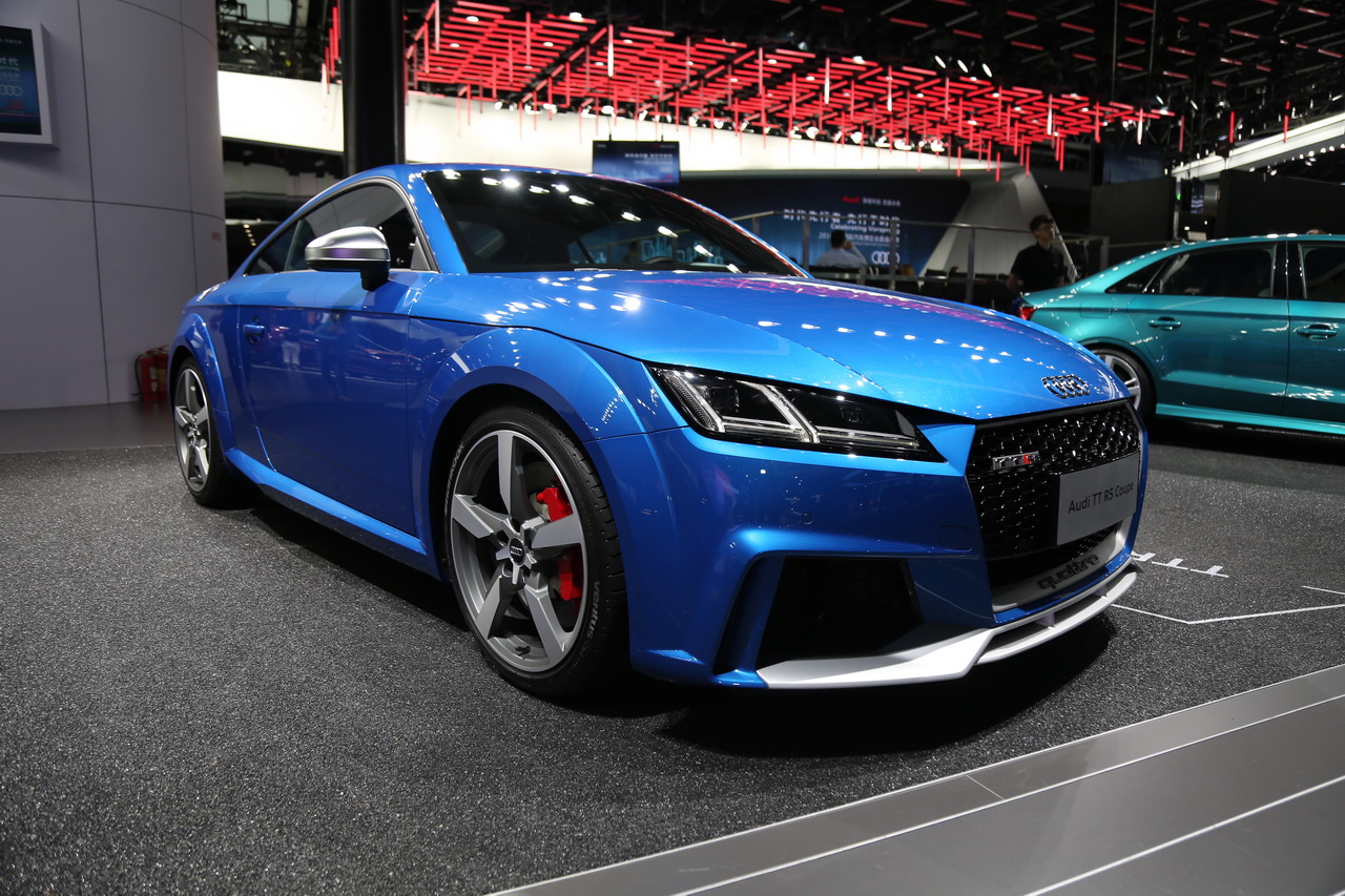 奥迪TTRS