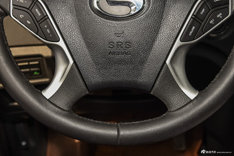 2016款传祺GS5 Super 1.8T自动两驱周年纪念版