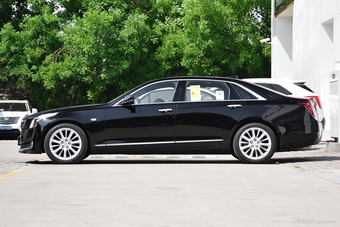 2017款CT6 2.0T自动28T豪华型