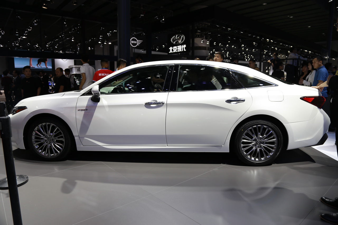 2018广州车展实拍：亚洲龙