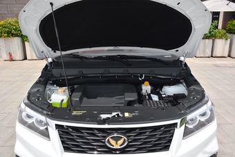 2018款北汽幻速H5 1.3T CVT豪华型