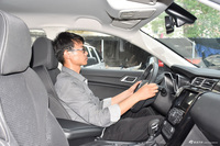 2016款驭胜S330 1.5T自动两驱舒适版