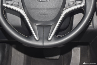 2017款思铂睿混动2.0L自动净驰版