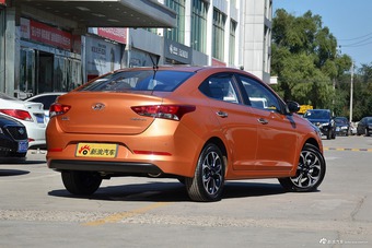 2016款悦纳1.4L自动旗舰型TOP