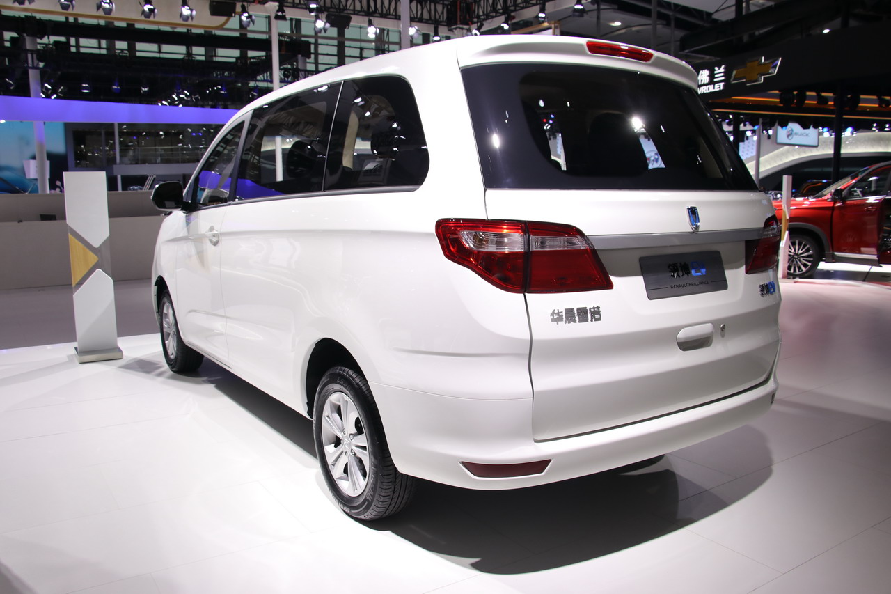 2018广州车展实拍：金杯领坤EV