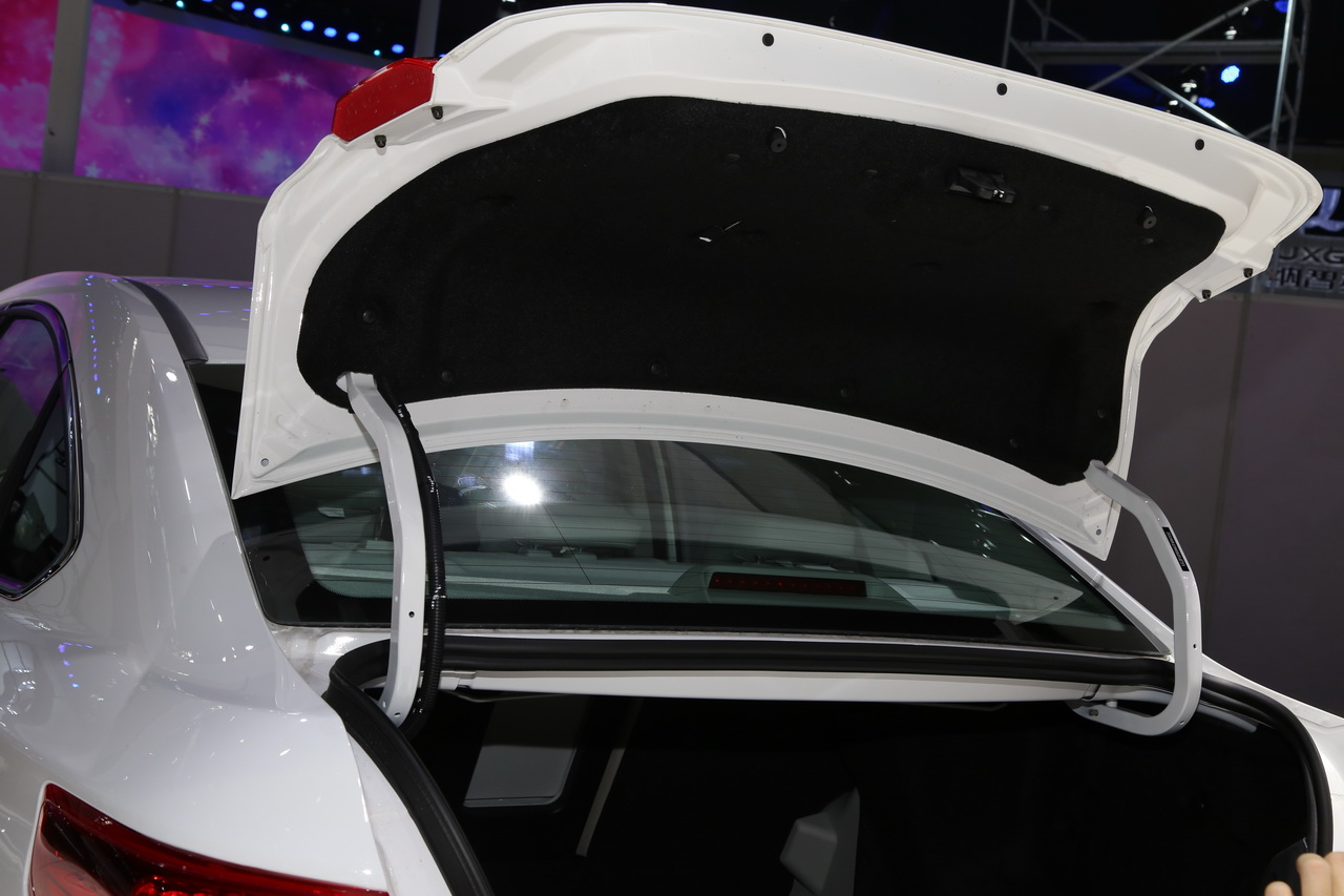 东风风行景逸S50