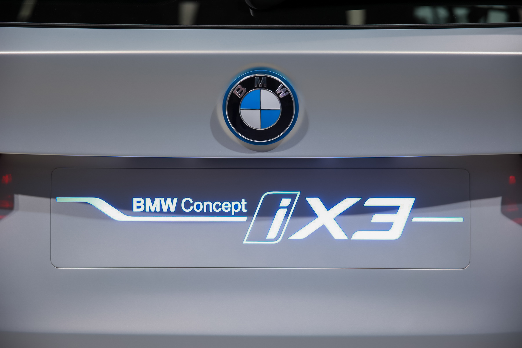 实拍|宝马iX3概念车 华晨宝马工厂生产