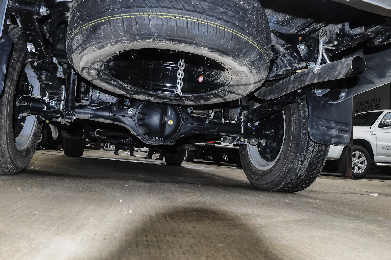 2016款 帅铃T6 2.0T柴油旗舰型D19TCID7