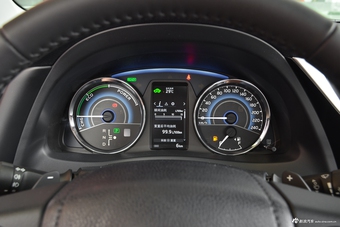 2017款卡罗拉改款双擎1.8L自动CVT精英版