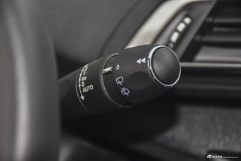 2017款标致4008 1.8T自动380THP豪华版