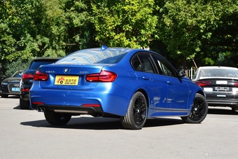 2019款宝马3系2.0T自动运动曜夜版320i M