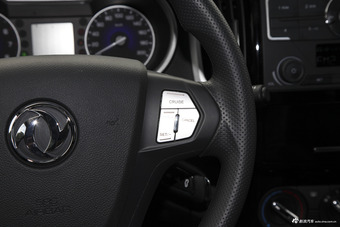 2017款风神AX3领先版1.5L自动尚酷型