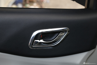 2016款风行S500 1.6L自动尊享型