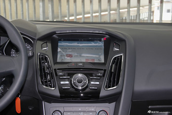 2017款福克斯两厢1.6L自动舒适型智行版